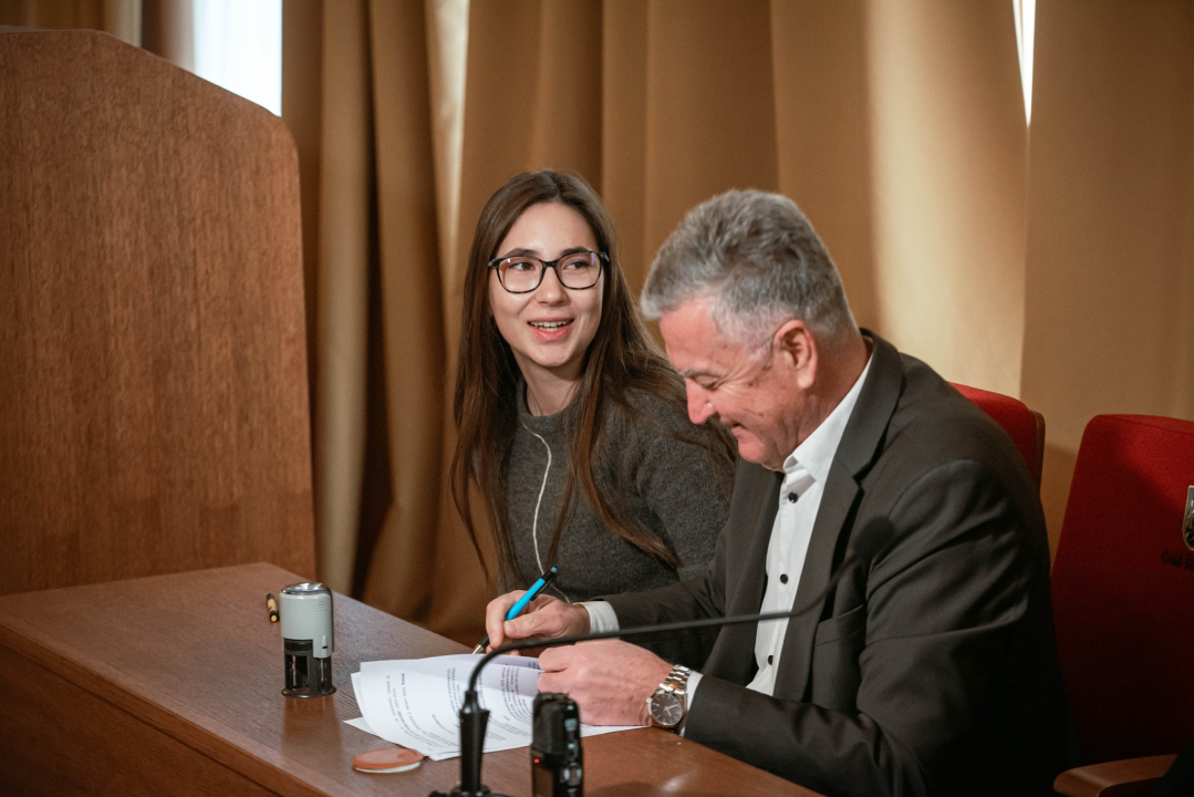 Šibenski studenti potpisali ugovore o stipendiranju. Njih 40 primat će 180 eura mjesečno