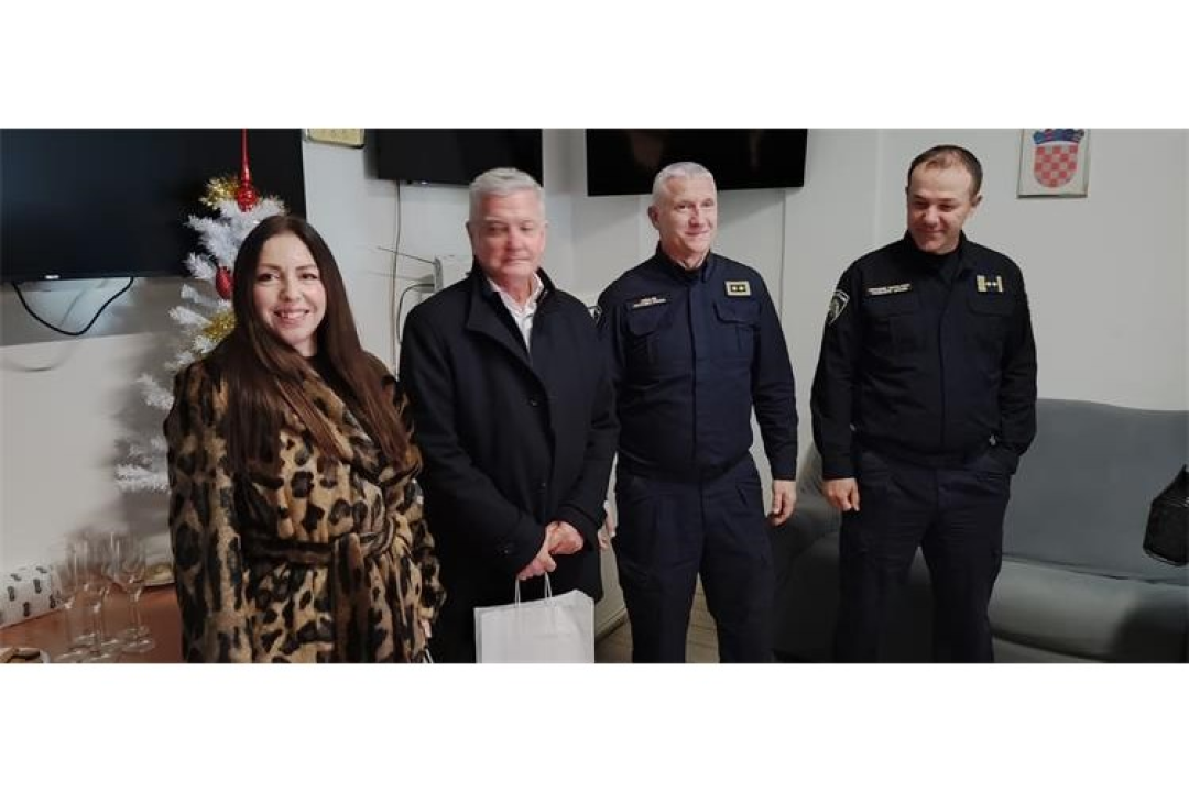 Tradicionalni posjet zamjenice šibensko-kninskog župana i gradonačelnika Šibenika PU šibensko-kninskoj