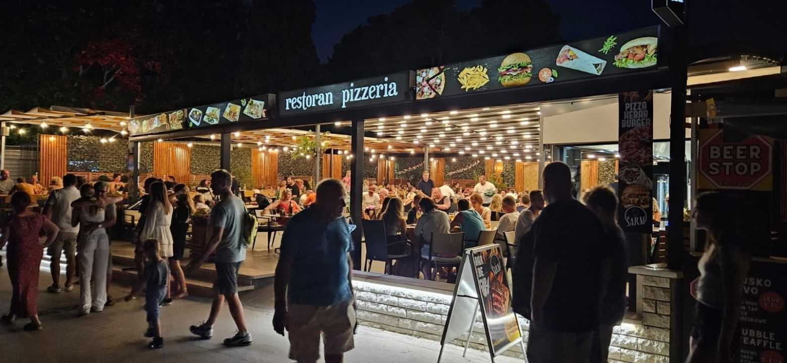 FOTO Provedite Valentinovo u restoranu Šarm u Vodicama