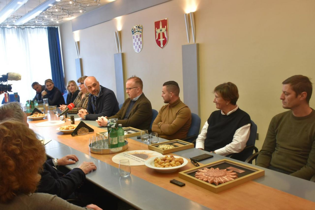 Župan održao prijem za dobitnike nagrade ‘Suncokret ruralnoga turizma Hrvatske’ za 2024. godinu