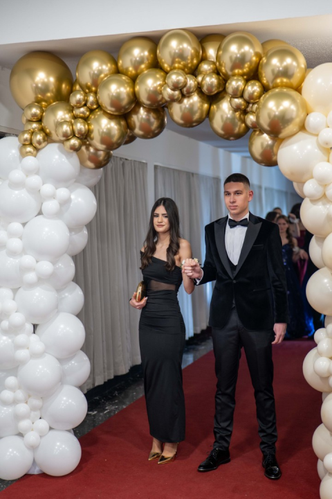 Zavirite na maturalni ples šibenske Medicinske škole (1)