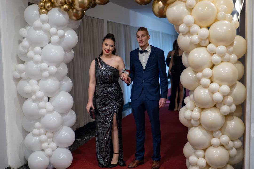 Zavirite na maturalni ples šibenske Medicinske škole (2)