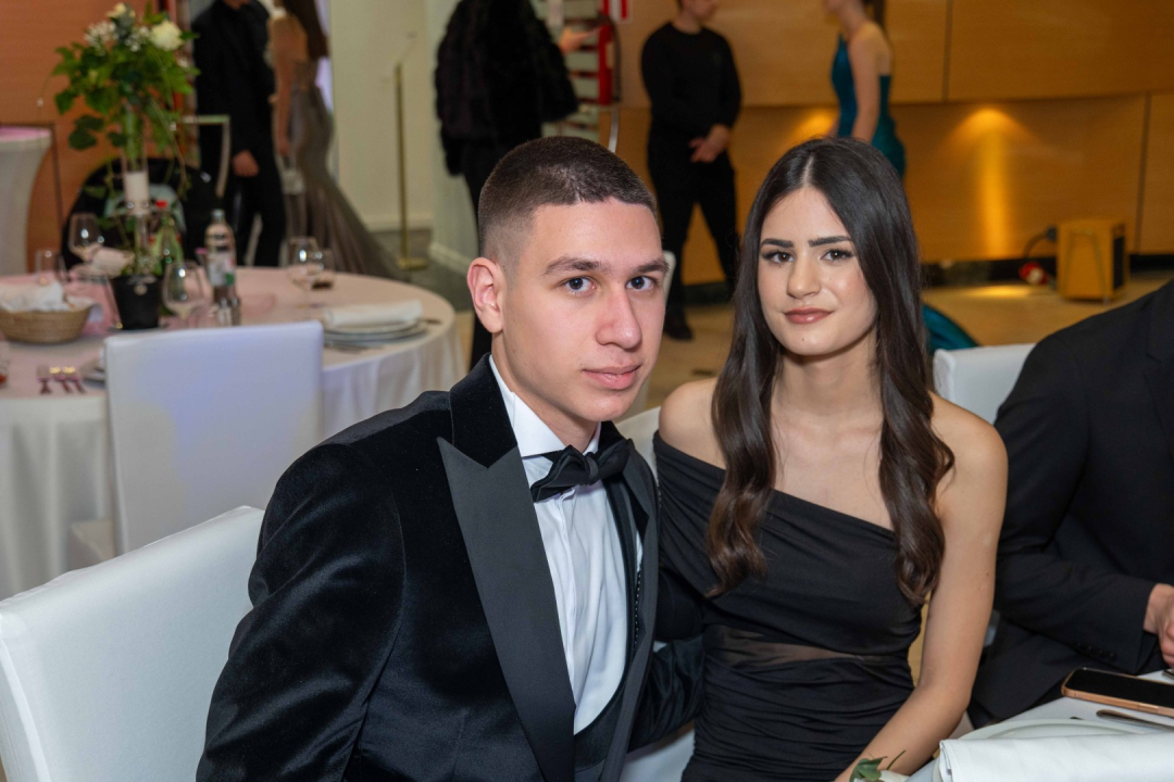 Zavirite na maturalni ples šibenske Medicinske škole (2)