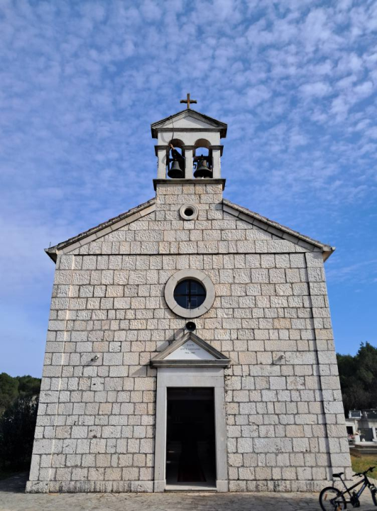 Pomišljaju blagoslovljena i postavljena nova bilička zvona