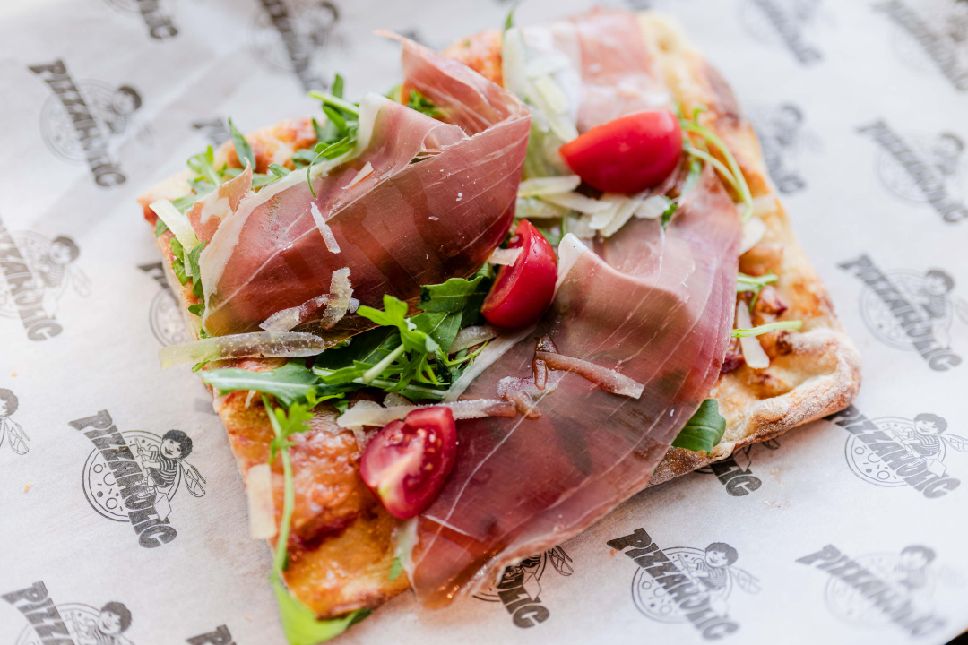 FOTO U Pizzaholicu probajte rimsku pinsu i al taglio jer hrskavost mijenja pravila!