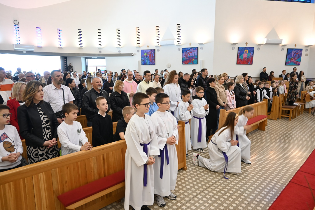 Dječji zbor sa zagrebačke Knežije gostovao u Župi sv. Ante Padovanskog na Šubićevcu