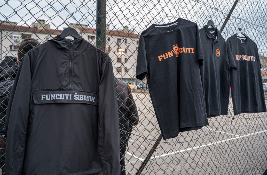 FOTO: Ekipa Van grada osvajač funcutskog rođendanskog turnira, Jurasi zapalili najviše pirotehnike