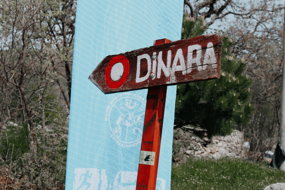 Sto trkača pokorilo Sinjal. Slavili Ante Pešić Golub i Ivana Vrvilo Baučić