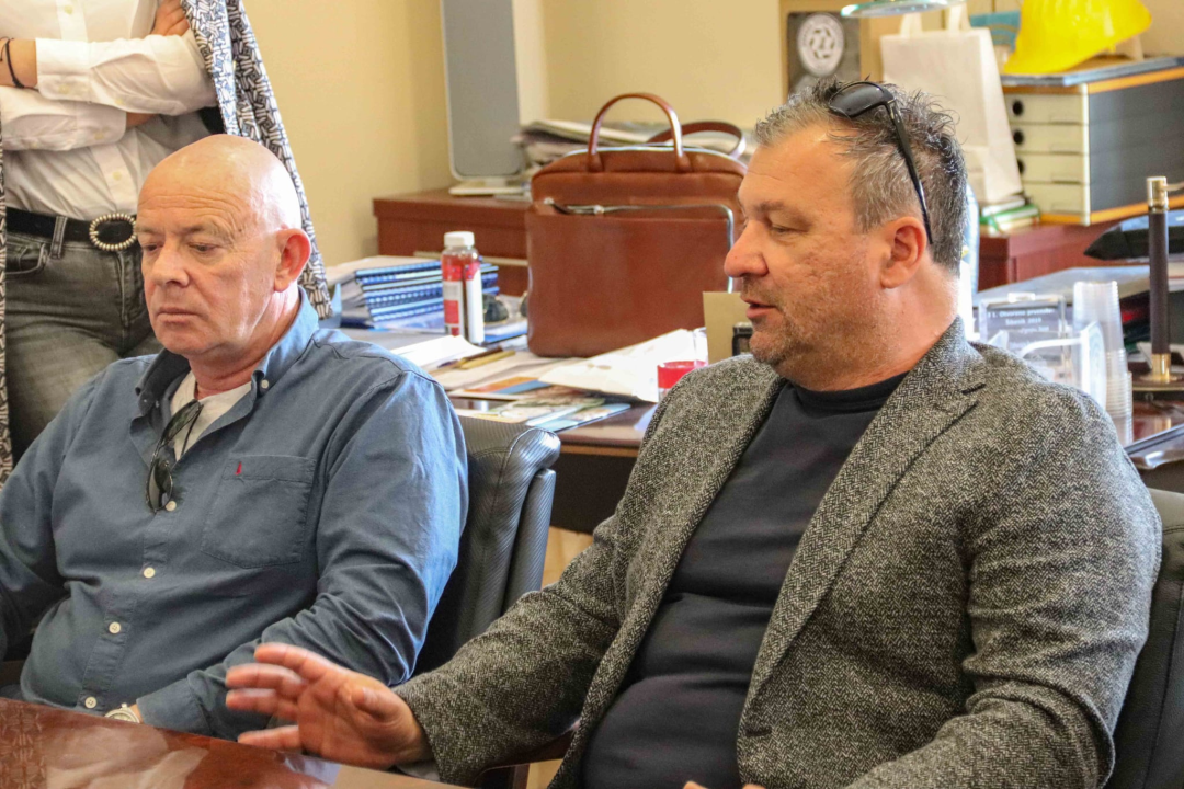 Šibenske košarkašice posjetile gradonačelnika Burića: 'Ovaj rezultat ponos je cijelog grada'