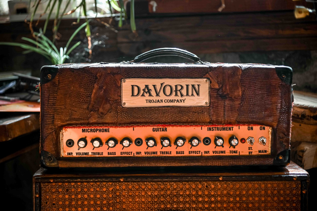 Srđan Trojan šibenski je električar i majstor izrade gitara: 'Radim instrumente za sebe, za svoju dušu i za prijatelje'