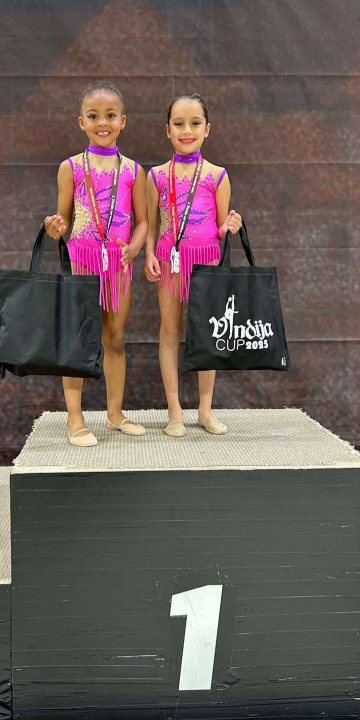 Mlade gimnastičarke šibenskog 'Neba' briljirale na natjecanju u Varaždinu