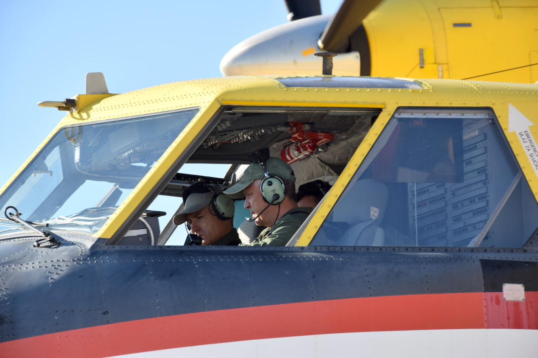 Canadair HRZ-a poletio u Izrael: 'Pomoći ćemo našim znanjem i iskustvom u gašenju požara'