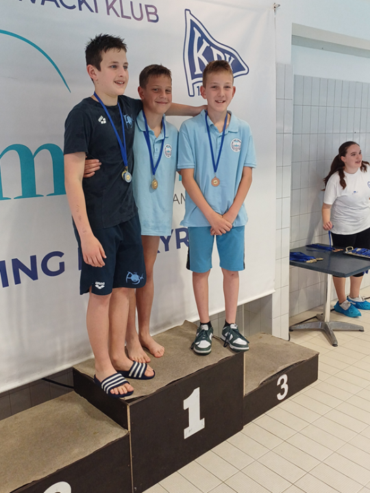 Plivačima Mora medalje na Korčuli