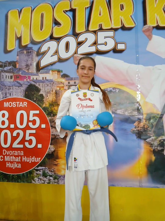 FOTO Karatašima Phoenixa 20 medalja na 'Mostar Kupu'