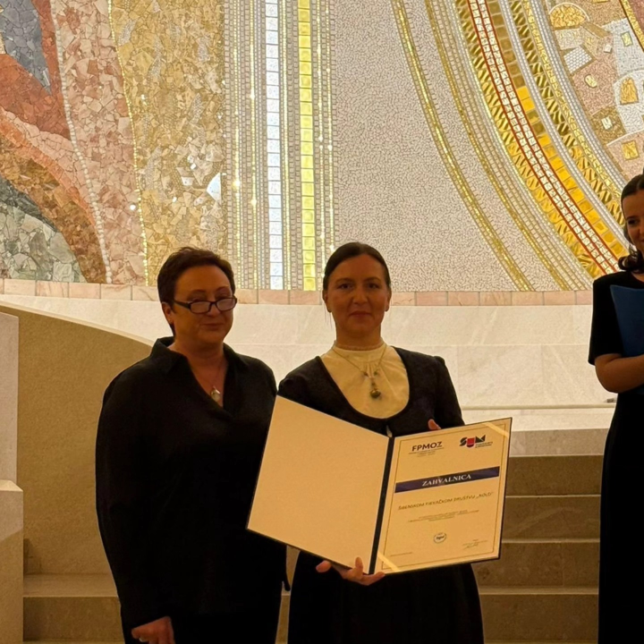 Članovi šibenskog 'Kola' održali koncert u Mostaru