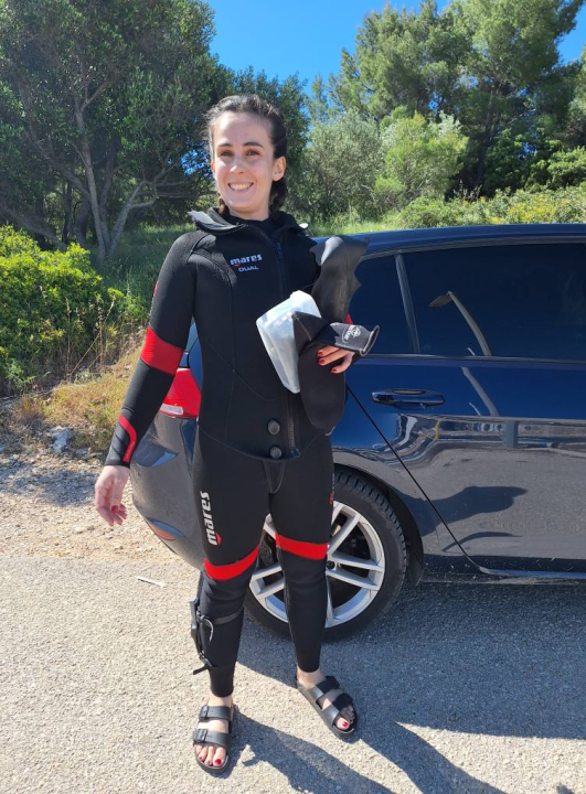 Ekološka akcija na murterskim Podvrškama: Ronioci i volonteri izvukli hrpu otpada iz mora