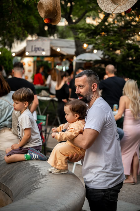 Otvoren Šibenik Spring festival: Peco rasplesao pun Perivoj Roberta Visianija