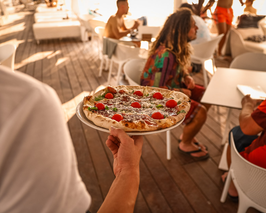 FOTO Shark Beach Club otvara svoja vrata – Novi sjaj na obali u Žaboriću 