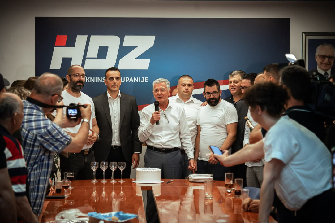 Burić i Rakić uvjerljivo slavili u Šibeniku i županiji, HDZ navodno dogovorio većinu u Županijskoj skupštini