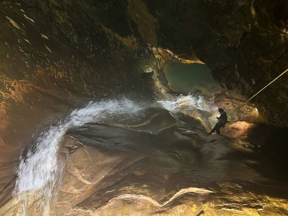 Šibenski speleolozi pripremaju jamu Punar za veliku međunarodnu speleoronilačku ekspediciju