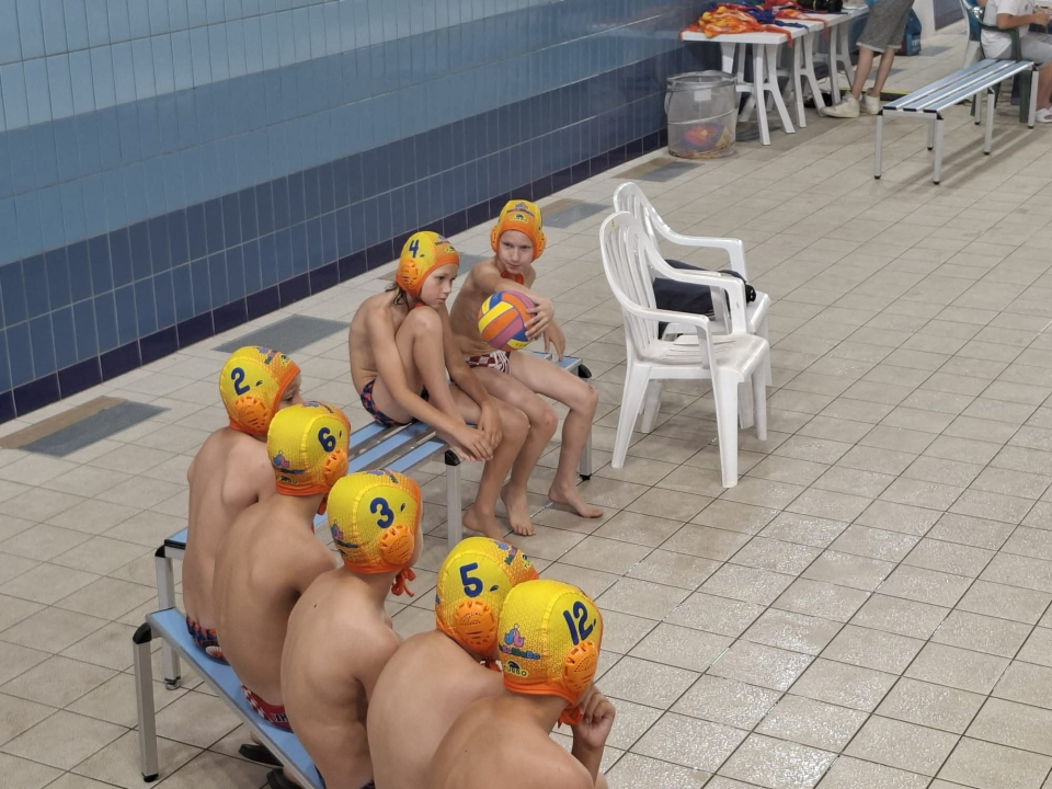 Mladi vaterpolisti Solarisa briljiraju na prestižnom turniru u Italiji – šest pobjeda u osam utakmica