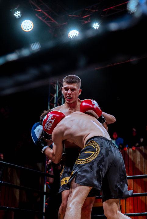 FOTO 'Golden Fight 9': Makelja zadržala titulu protiv jake protivnice, Šibenčani obranili tvrđavu