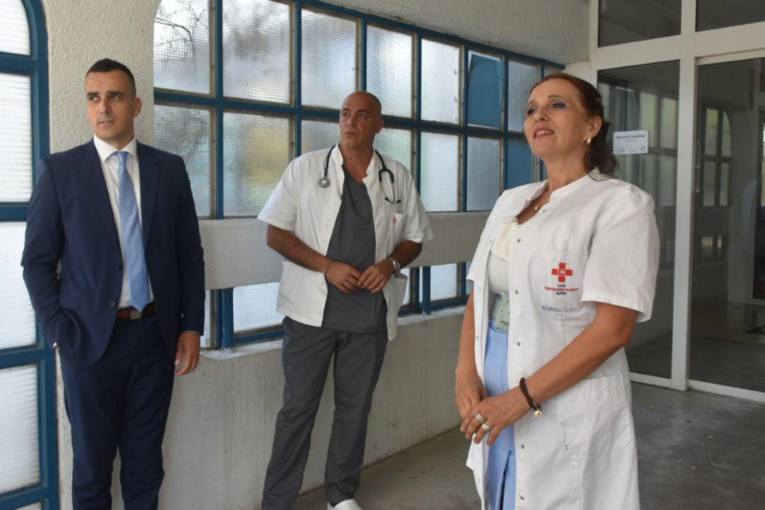 FOTO Župan Rakić u Kninu se sastao s umirovljenicima, sportašima, poduzetnicima, prosvjetarima i zdravstvenim djelatnicima