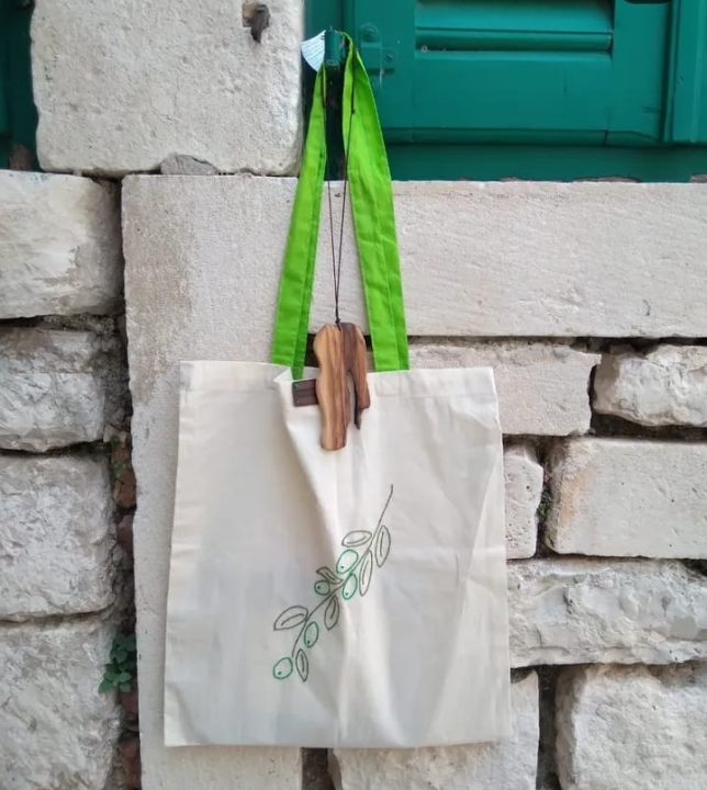 FOTO Josipa Aužina s mnogo truda, ljubavi i pažnje stvara unikatni šibenski nakit koji osvaja svijet