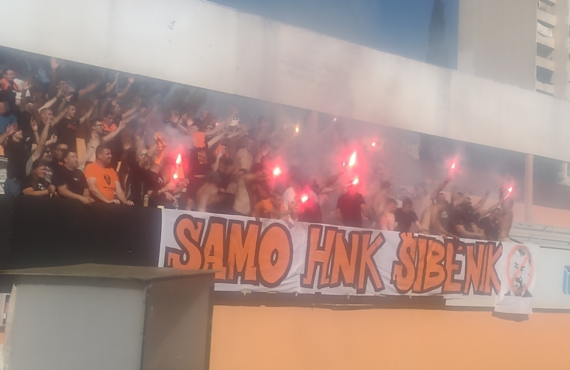 FOTO Funcuti podržali svoje ljubimce u narančastom na startu priprema: Klupski grb uskoro opet plavi