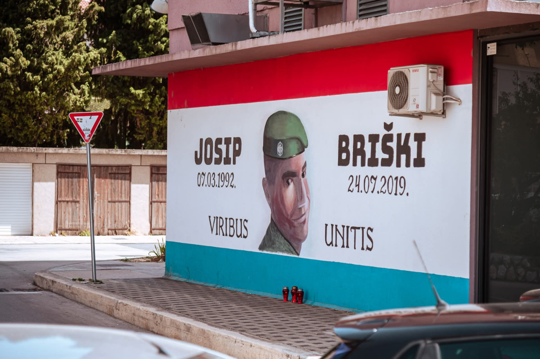 Baldekin 2 i 3: Simbol šibenskog duha, spoj sporta, obrazovanja i sjećanja