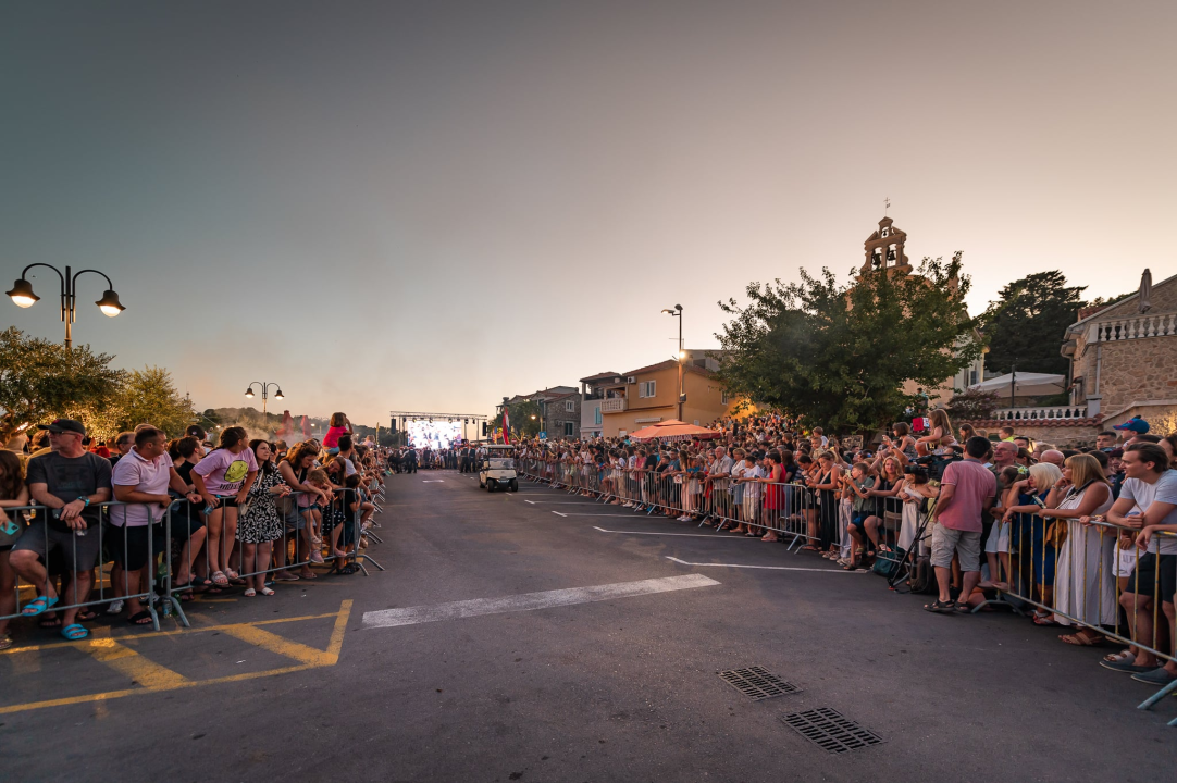 Održane 58. magareće trke u Tribunju