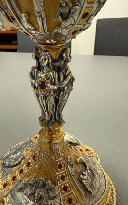 Župa Tribunj ima novi kalež