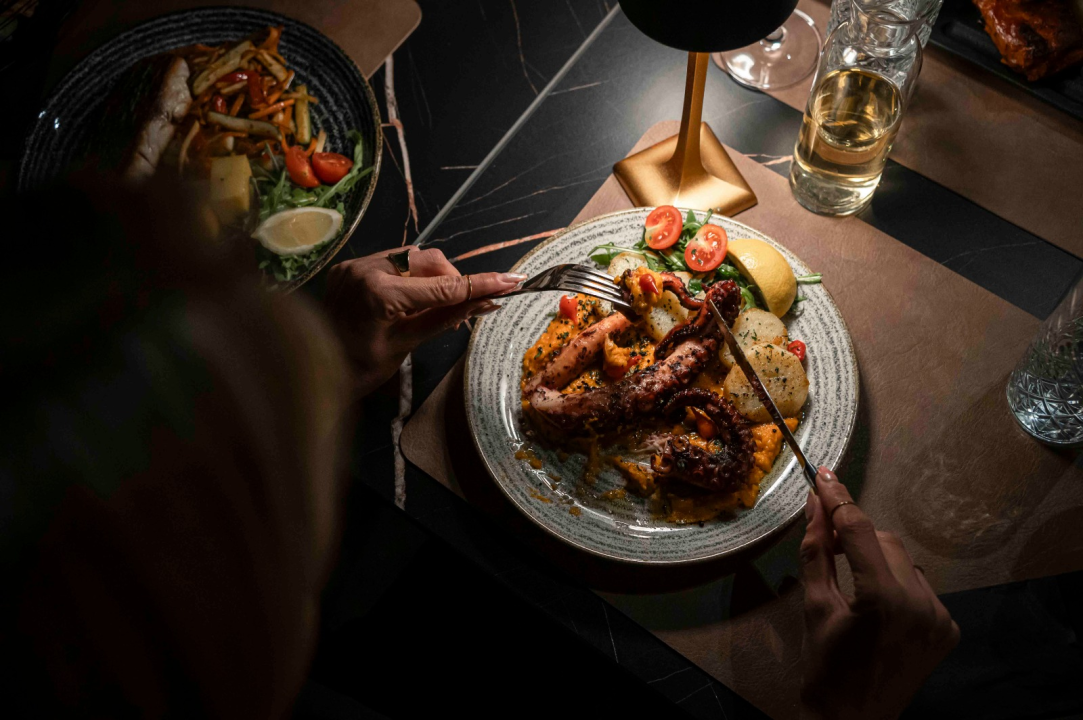 FOTO Uživajte u okusima djetinjstva uz gotova jela restorana Leonardo BBQ & More!