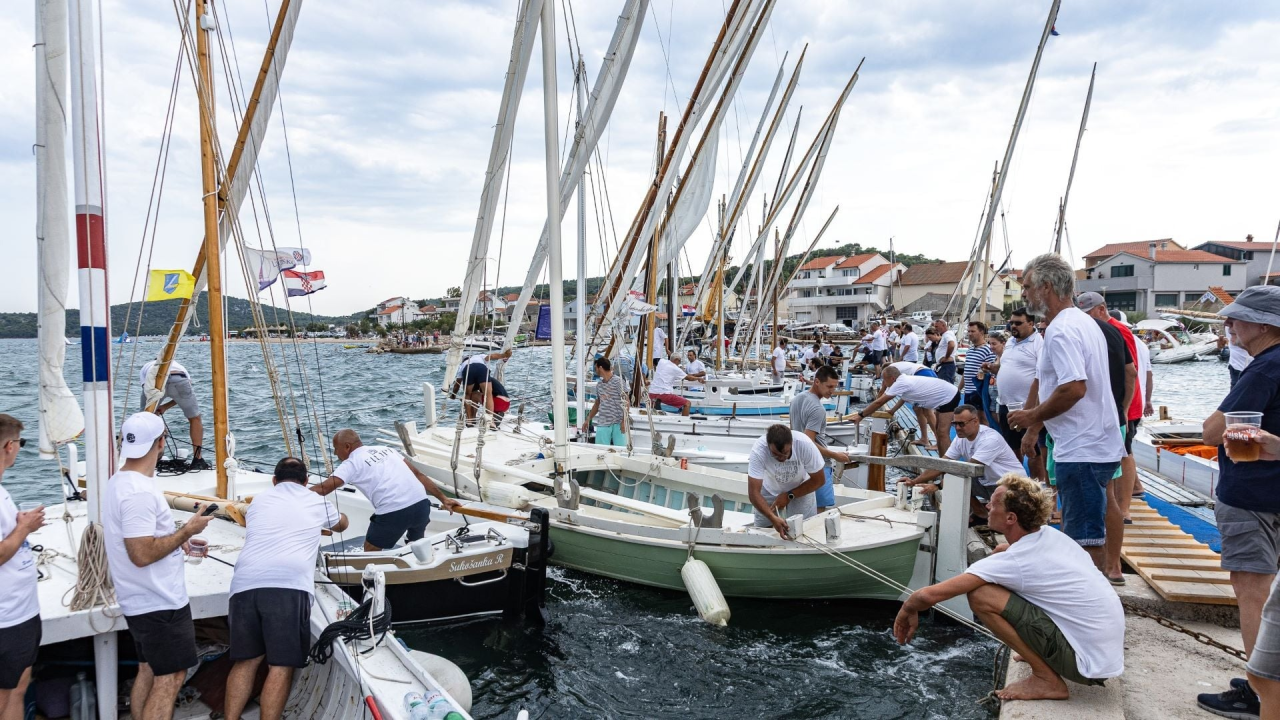 Ilka prva u cilj u Betini: Gajeta Vice Jušića slavila na 23. Regati za dušu i tilo