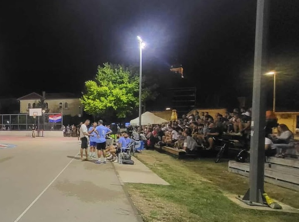 FOTO Vrtnom centru Dubrava skradinski memorijal na male branke