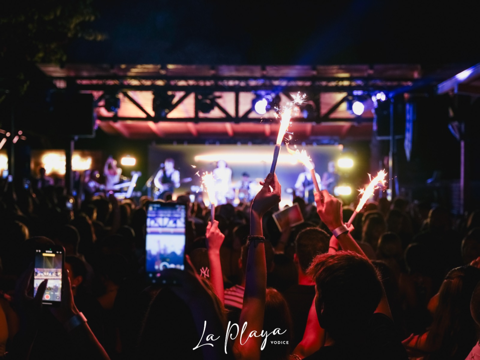 FOTO Željko Bebek u subotu priprema veliki koncertni spektakl u Vodicama