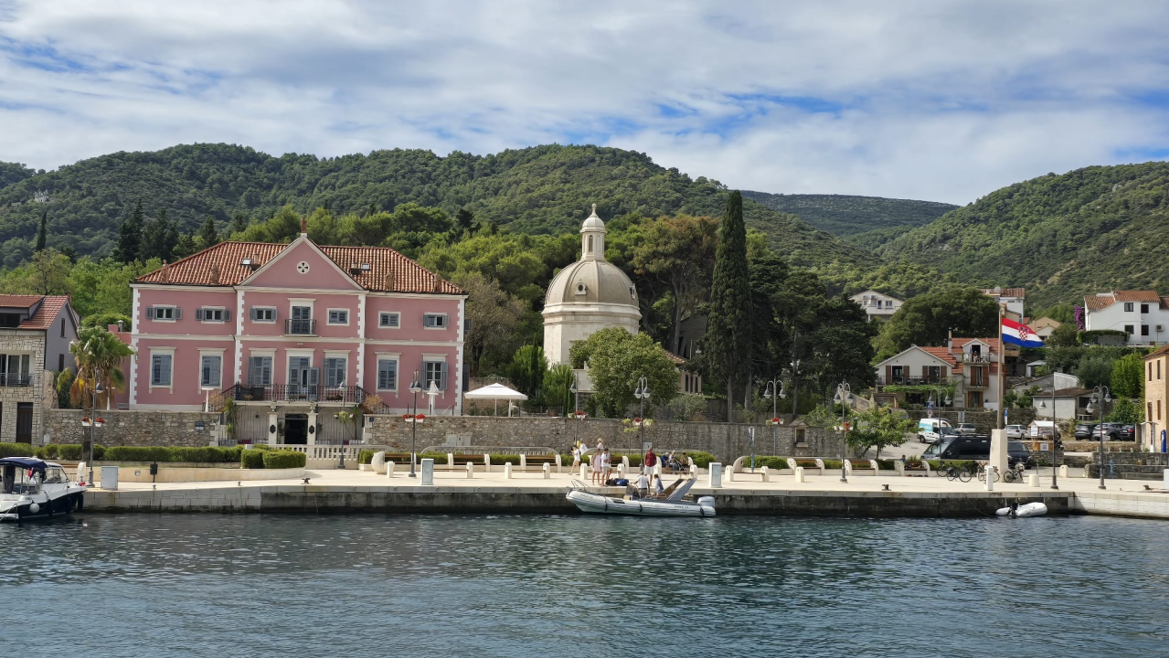 More, glazba i otoci: Ljetna avantura ekipe ŠibenikIN-a do Korčule, Lastova i Visa