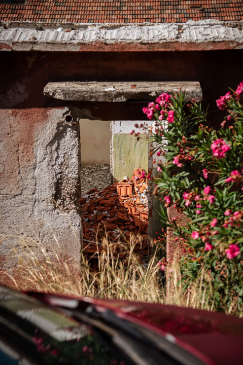 Križ - Od nekadašnjeg pustog brda do obiteljske četvrti