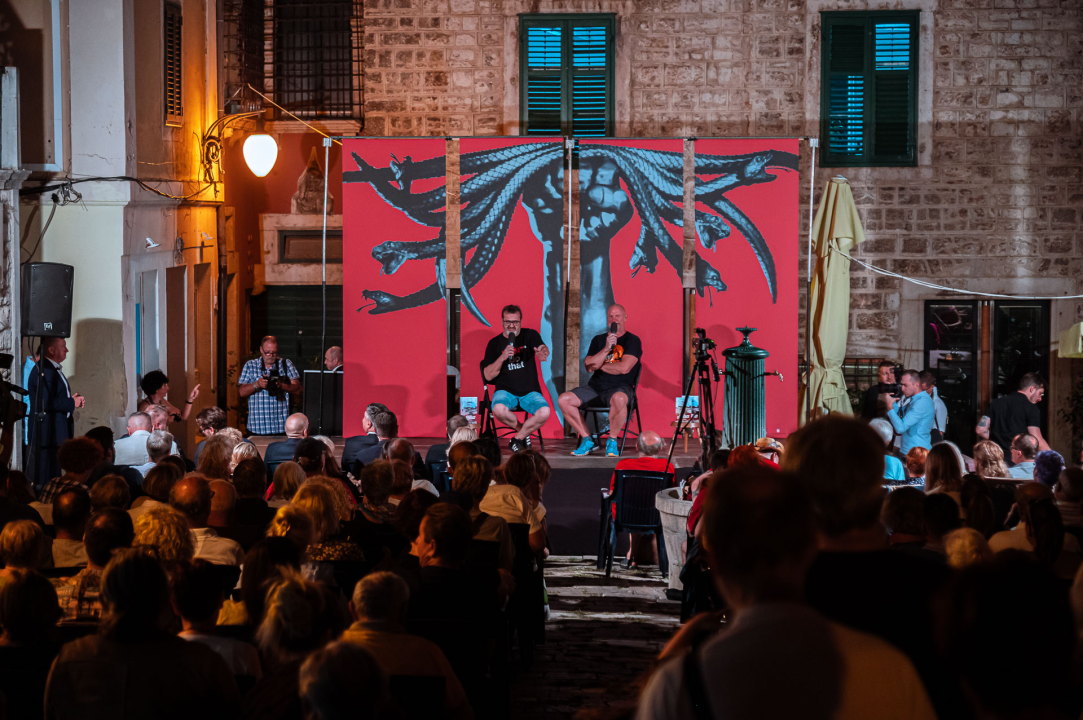 Uz dolazak predsjednika Milanovića i pojačane mjere osiguranja započeo drugi dan FALIŠ-a