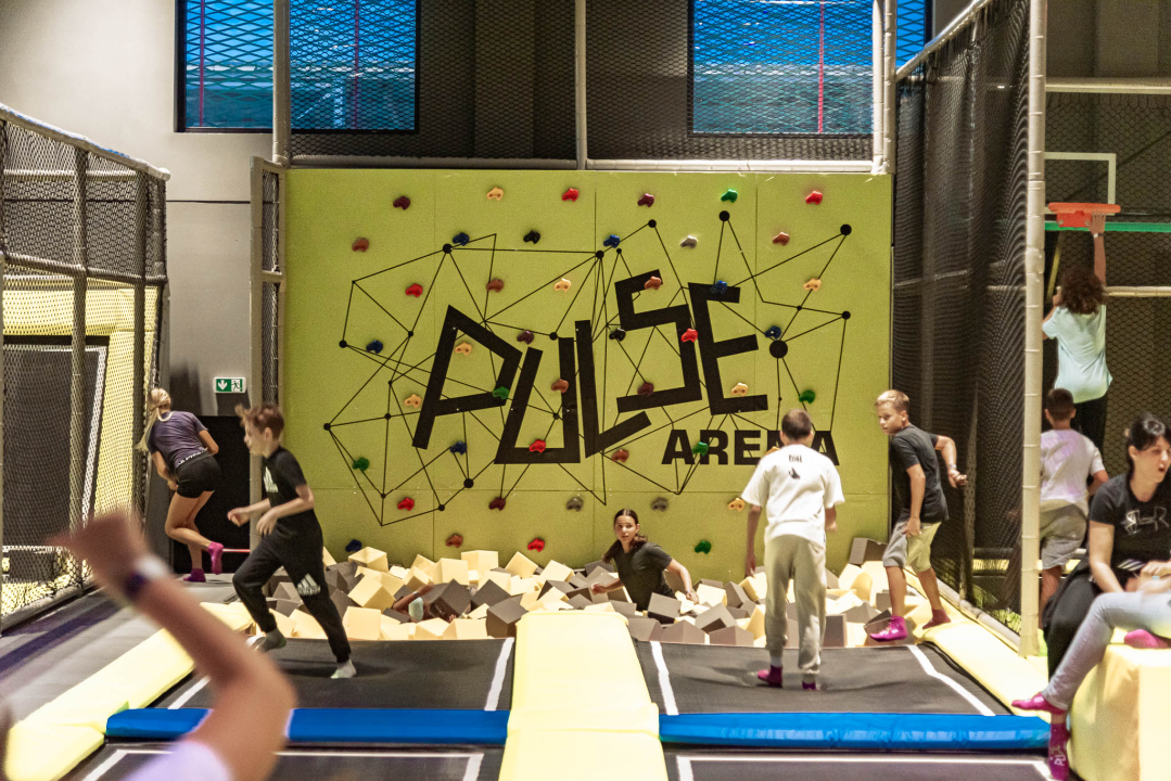 FOTO Prvi rođendan Pulse Arene i Pizzaholica: Tjedan zabave, popusta i posebnih ponuda!