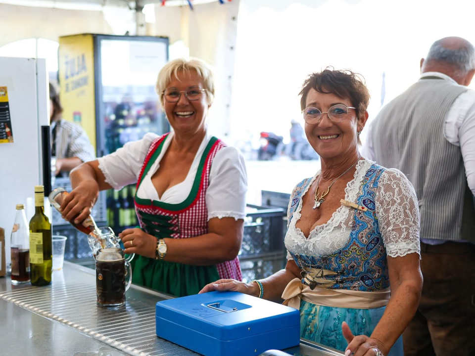 Zadnji dan Festivala bavarskog piva u Vodicama: Večeras koncerti Cambija i Đanija Stipaničeva