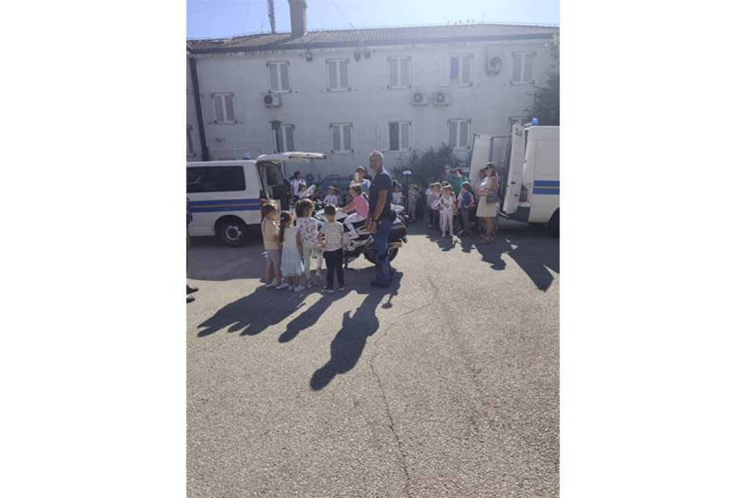 'Dani otvorenih vrata': Predškolci diljem županije uz Tigra upoznavali 'policijske tajne'