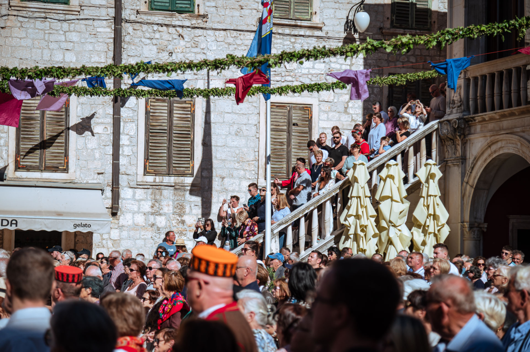 FOTO Održana svečana procesija i sveta misa u povodu blagdana sv. Mihovila