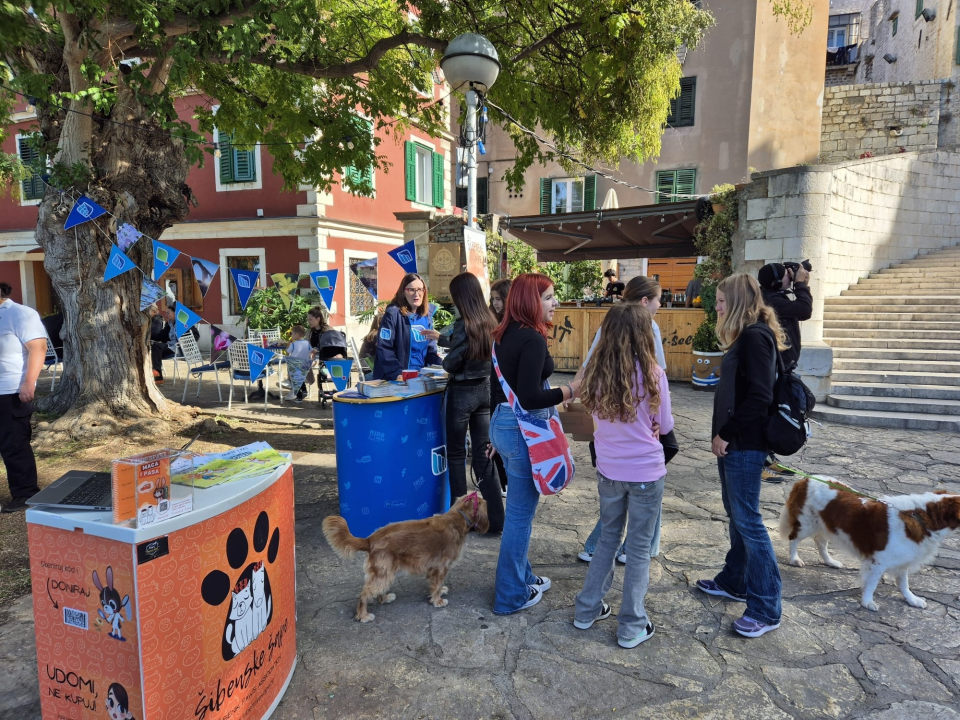 NP Krka i Šibenske šape obilježili Svjetski dan zaštite životinja