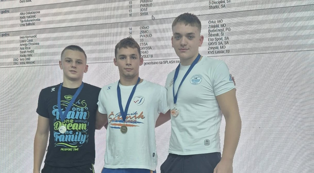 FOTO Plivački klub Šibenik sezonu otvorio medaljama u Sarajevu
