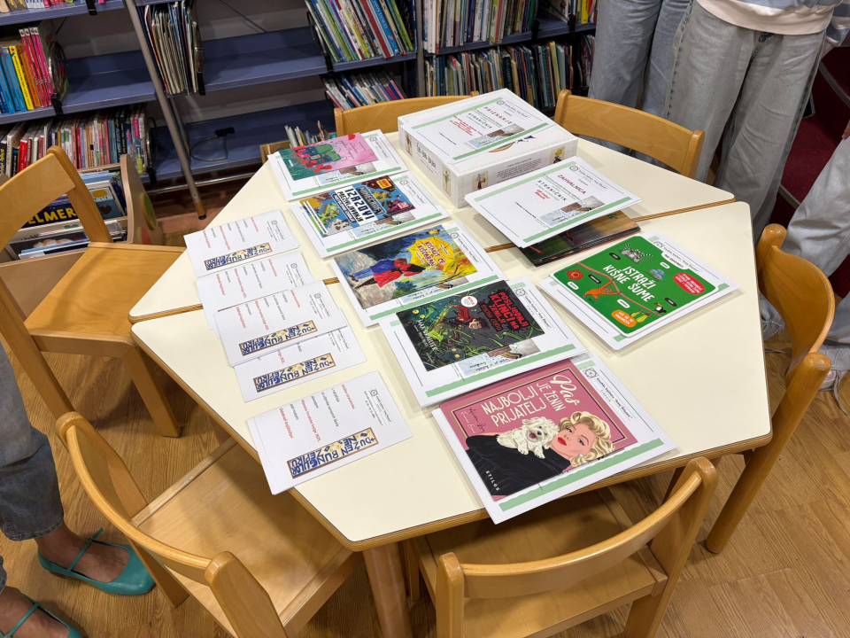 Izložba Straničnik otvorena na Dječjem odjelu šibenske knjižnice, proglašeni i pobjednici likovnog natječaja