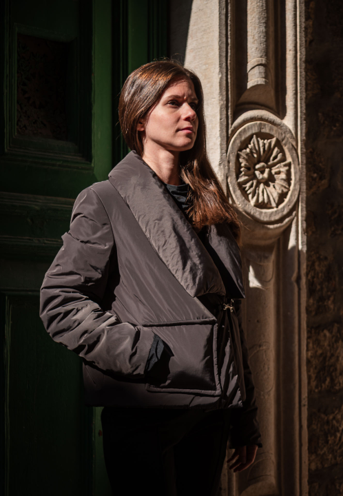 FOTO Modni raj u Šibeniku: Otkrijte ekskluzivne kolekcije hrvatskih dizajnera u Galeriji Juraj Dalmatinac!