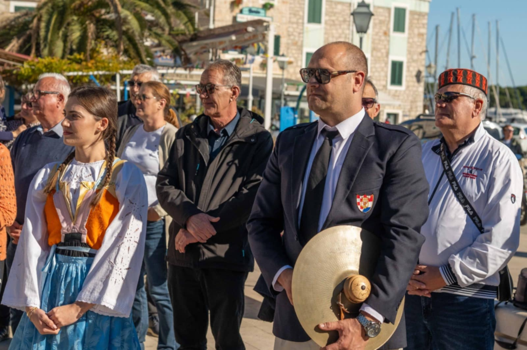 Obilježeno 25 godina Milenijske fotografije Šime Strikomana: Pogledajte spektakularne prelete Krila Oluje