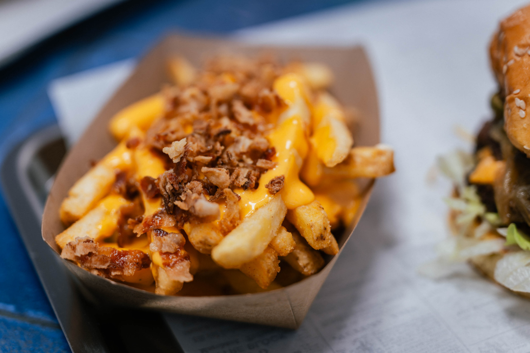 FOTO ŠIZZ je novi gastro 'hotspot' koji će osvojiti sve ljubitelje vrhunskih smash burgera!