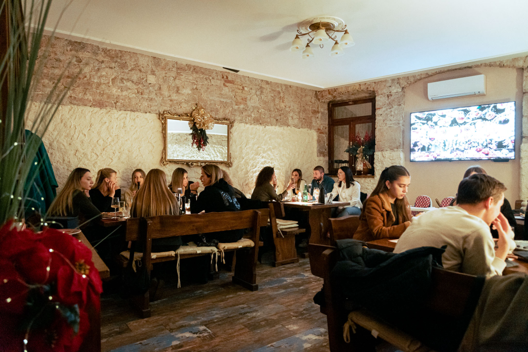 FOTO Prepustite se užitku autentične talijanske pizze u Pizzeriji Fratelli